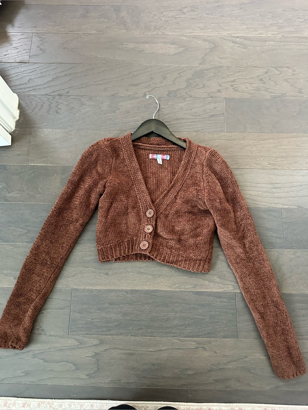 Urban Outfitters Brown Cropped V-Neck Button-Front Sweater size small petite